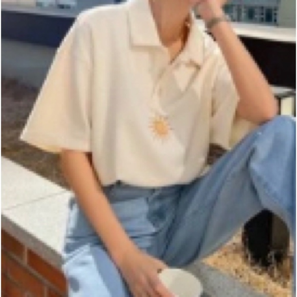 collared cream graphic t-shirt